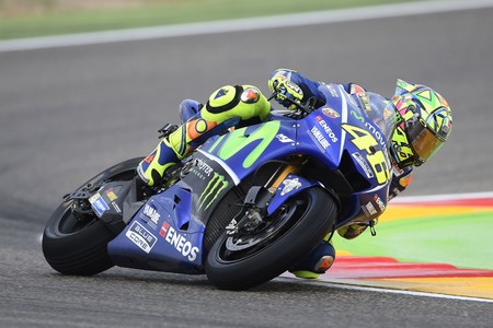 Valentino Rossi: "Espero que mañana la pista esté seca para descubrir el potencial de mi pierna"