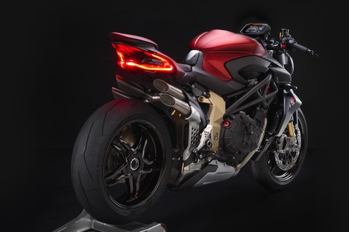 La dirección rusa de MV Agusta funciona: ganarán 21,3 millones de euros vendiendo 600 motos