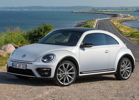 De vuelta al pasado: el próximo Volkswagen Beetle podría ser tracción trasera