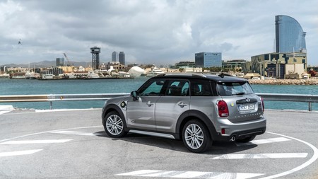 Mini Cooper S E Countryman All4 9