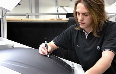 Rolls-Royce busca aprendices