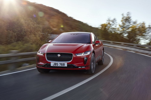 El Jaguar i-Pace está listo y no le tiene miedo al futuro ni al Tesla Model X