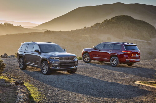 El Jeep Grand Cherokee L 2022 estrena plataforma, tercera fila y conducción manos libres