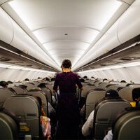 México quiere cambiar las reglas de los vuelos: prohibir la sobreventa y limitar a una hora la espera dentro del avión 