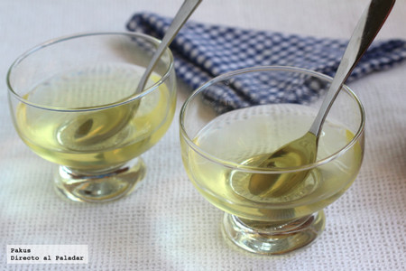 Cómo hacer fácilmente agua de tomate transparente. Receta