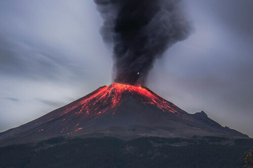 Volcan Erupcion