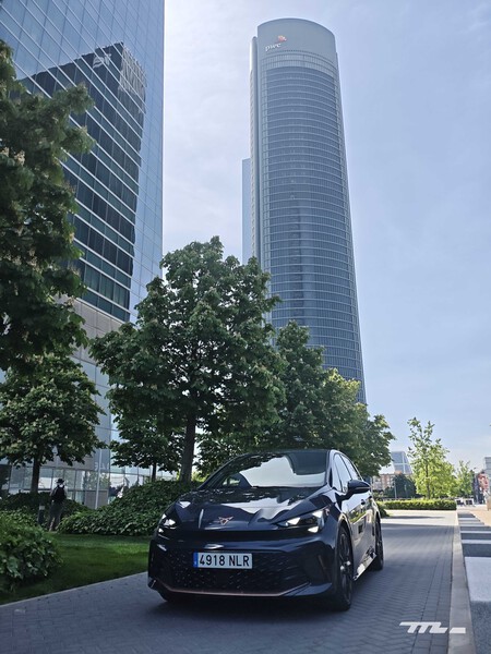 Cupra Born Motorpasion 5