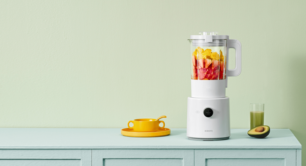 Ya puedes comprar en España la Xiaomi Smart Blender: una batidora inteligente con la que poder programar recetas y más