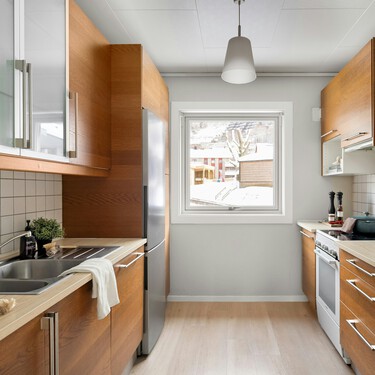 El cubo de basura de Ikea perfecto para cocinas pequeñas: no ocupa espacio, retiene los olores y cuesta menos de 20 euros