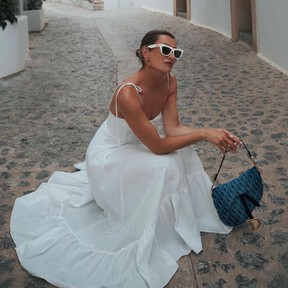 Novedad en Zara: cinco vestidos ideales para Semana Santa tan elegantes que restan años y son pura tendencia esta primavera 