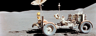 El Tesla Roadster no es el primer coche eléctrico enviado al espacio: del Rover Lunar al SEV