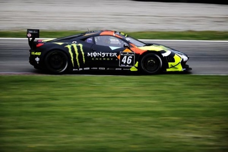 Valentino Rossi queda decimoctavo en Monza con el Ferrari 458