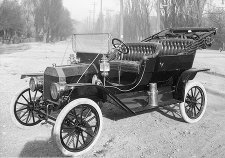 Ford T (1910)