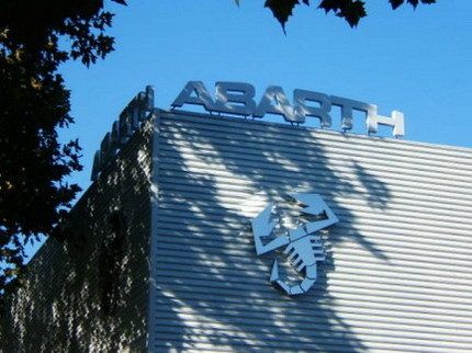 Fotos de los concesionarios exclusivos Abarth Turín