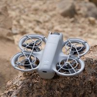 Un dron muy ligero, fácil de usar y con un montón de accesorios: este DJI Neo ha vuelto hoy a su precio más bajo 