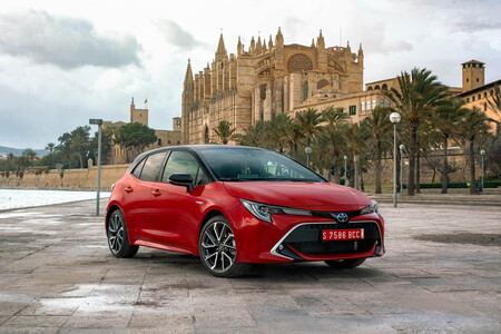 Se vende un Toyota Corolla cada 28 segundos en el mundo: ya van 50 millones de unidades vendidas desde 1966