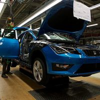 SEAT Martorell detiene la producción de coches ante el conflicto de Cataluña para evitar "riesgos de movilidad"