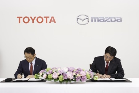 Toyota y Mazda unen sus fuerzas, así mejorarán los coches del mañana
