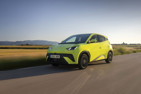 BYD Dolphin Surf Lime Green Dinamico