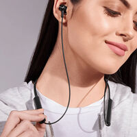 Xiaomi no se olvida de los deportistas y hoy mismo ha presentado unos auriculares tipo 'neckband' ideales para entrenar   