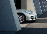 Primera imagen oficial del Porsche Panamera