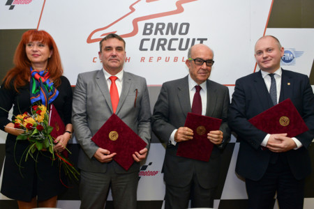 Brno renueva con MotoGP hasta el año 2020