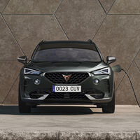El Cupra Formentor híbrido enchufable más barato ya tiene precio en España: un SUV deportivo de 204 CV y con etiqueta CERO