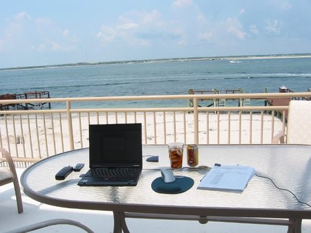La tecnología no nos deja desconectar en vacaciones