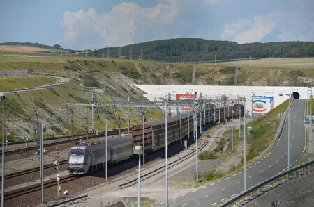 Eurotunnel Class 9705 Sortie Tunnel Sous La Manche A Coquelles