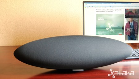 Bowers & Wilkins Zeppelin Wireless, análisis: un altavoz compacto robusto, potente y equilibrado