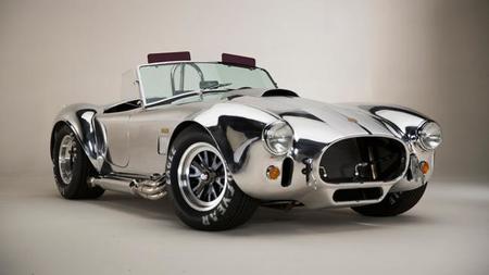 Shelby fabricará 50 unidades del Cobra 427 50 aniversario