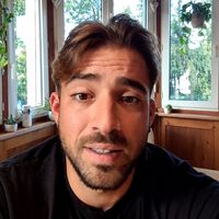 Rafael, albañil: “Ganar 8.000 euros al mes en Suiza es posible, pero hay que estar preparado para jornadas largas, mucho esfuerzo físico y más de 40 horas semanales” 