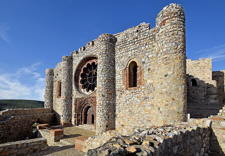 Castillo Medieval Espana Juego Tronos Imprecionante Historia Cultura Escapada Viaje