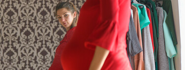 El armario de la embarazada: básicos imprescindibles y consejos para equiparte en esta etapa 