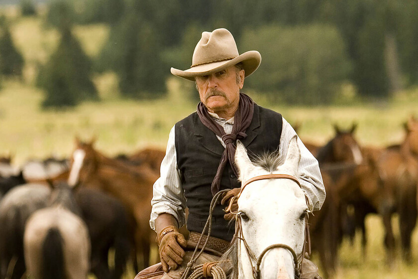 El director de 'The Warriors' y 'Calles de fuego' recuerda un lado de Robert Duvall al que no estábamos tan acostumbrados:"Me preguntó quién era el mejor jinete"