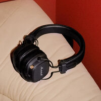 Los auriculares con diseño ‘retromolón’ de Marshall y batería infinita están ahora a muy buen precio 