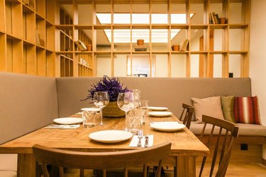 Lugares gastronómicos de Barcelona que debes seguirles la pista