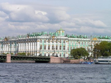 Cómo llegar del aeropuerto Pulkovo al centro de San Petersburgo