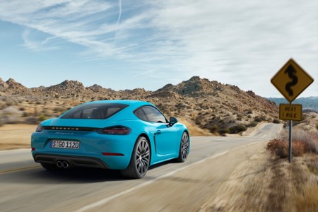 Porsche 718 Cayman 2016 7