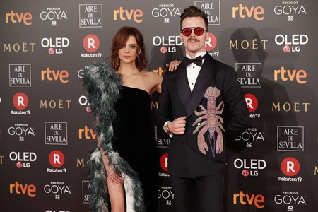 Aldo Comas le suma un divertido detalle a su look para los Premios Goya 2018