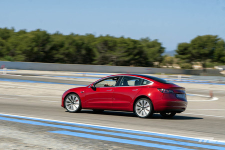 Tesla Model 3 Performance Track