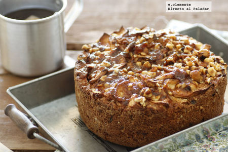 Cake de manzana con crujiente de avellanas. Receta