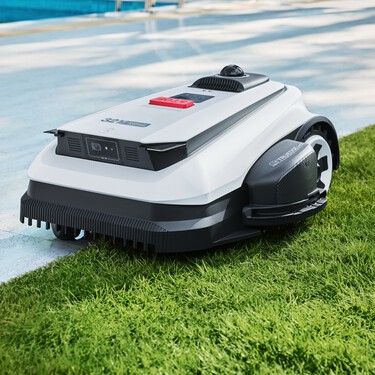 Ecovacs Truedge Mowing
