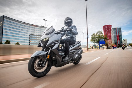 Zontes M310 Scooter Chino 003