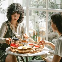 La infusión de esta planta medicinal tiene todo lo que necesitas: propiedades antivirales, reduce la presión arterial y disminuye el colesterol 