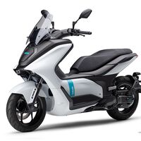 La Yamaha E01 eléctrica se desvela un poco más: nuevos datos del scooter cero emisiones que podría llegar a Europa