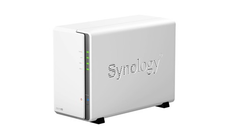 Synology DiskStation DS216SE, un servidor NAS de dos bahías que esta mañana sólo cuesta 119 euros en Mediamarkt