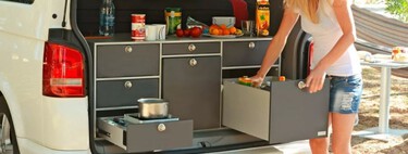 En una mini camper cada centímetro cuenta: con estos seis trucos ganarás casi el doble de almacenamiento sin dejarte un dineral 