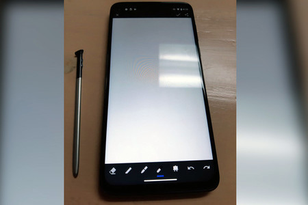 El Moto G Stylus se deja ver en fotos reales y se filtran algunas de sus especificaciones técnicas