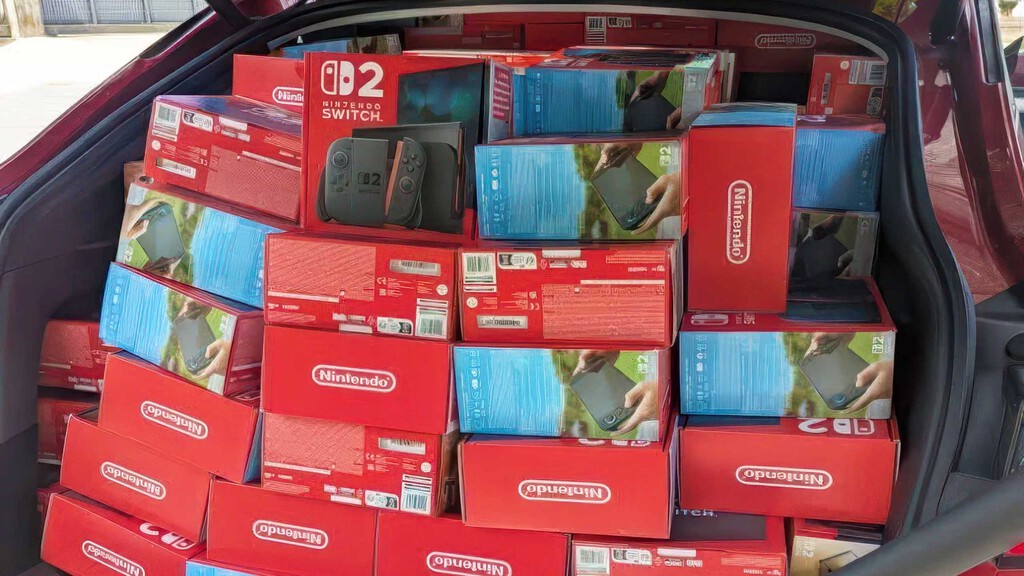 El Switch 2 no llegó a su país, pero este vendedor ya tenía un plan: compró cientos de consolas en otro país 